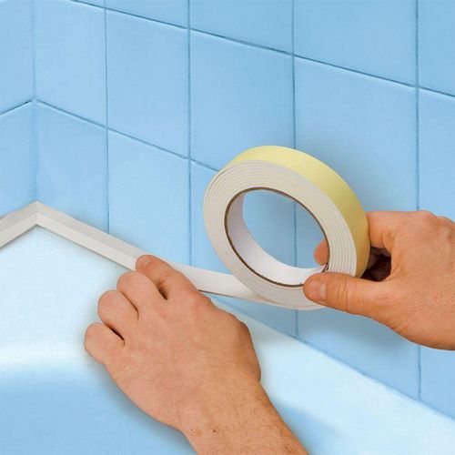 Бордюрная лента для ванны: самоклеящийся для ванной уголок, как приклеить силиконовую наклейку, видео и фото