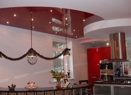 Дизайн потолка для кухни - красивые идеи, как правильно выбрать цвет, достоинства многоуровневых конструкций, особенности фотопечати, детально на фото и видео