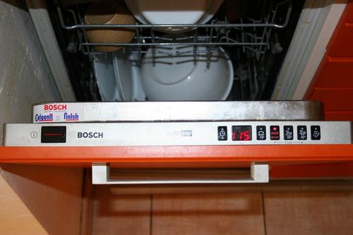 Как пользоваться посудомоечной машиной: какую посуду можно и нельзя мыть в Bosch, как включить и пользоваться, видео
