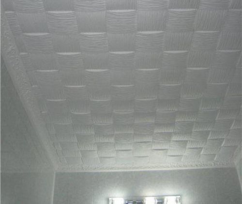 Какой лучше сделать потолок в прихожей?