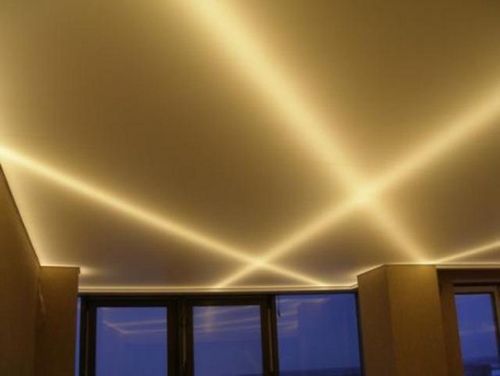 Натяжной потолок с подсветкой - варианты дизайна, типы подсветки
