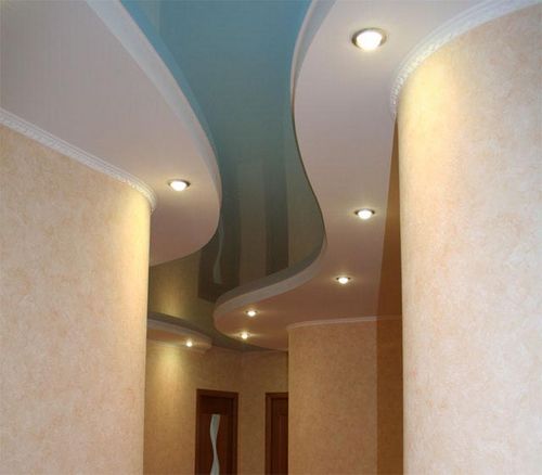 Натяжные потолки в коридоре: чем отделать, какой дизайн выбрать, фото и видео примеры