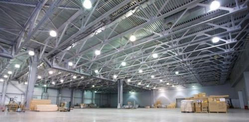 Светильники для склада с высокими потолками