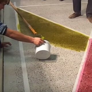 Технология укладки бетонных полов: как правильно сделать бетонный пол, устройство металлоцементного и асфальтобетонного покрытия