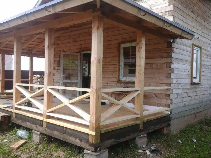 Веранда деревянная пристроенная к дому