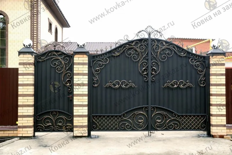 Кованые ворота в Серпухове