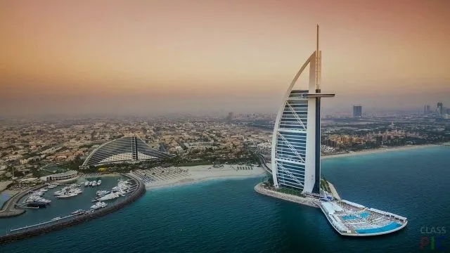 Небоскрёб-парус в Дубае