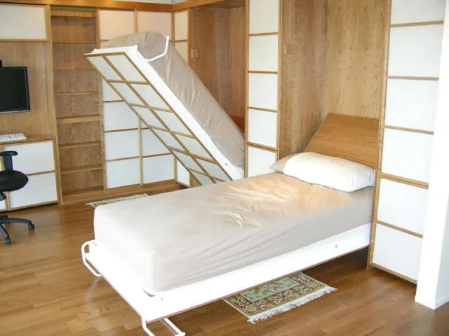 Ручная встроенная кровать