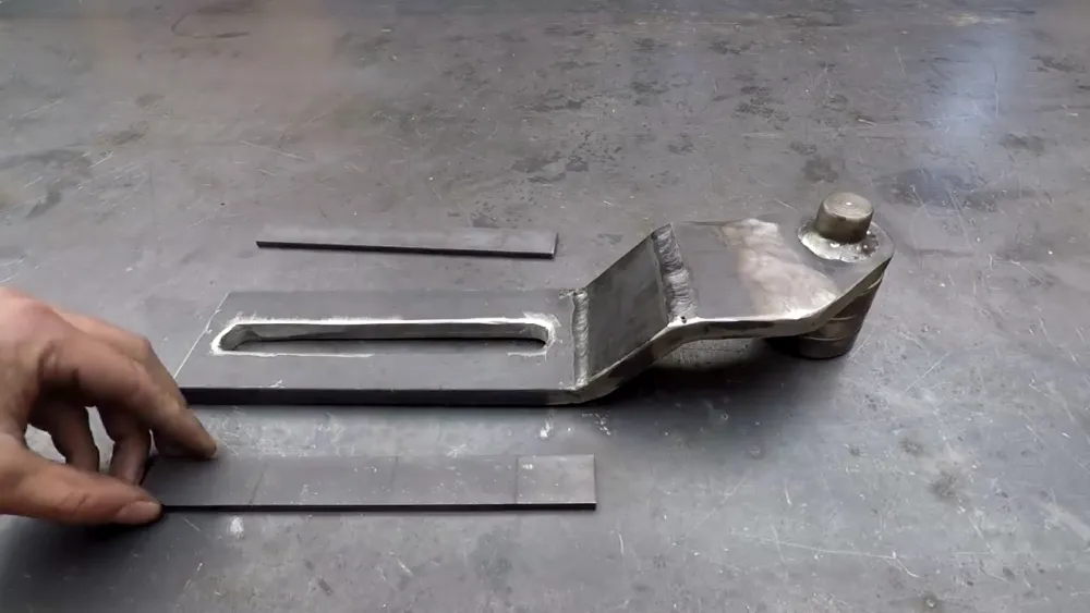 процесс изготовления самодельного станка для гибки металла шаг 24
