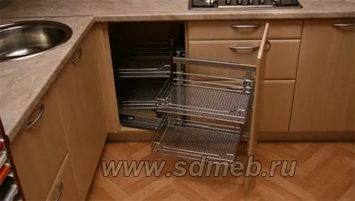 Как сделать верхний угловой шкаф на кухне. Кухонный угловой шкаф – варианты исполнения