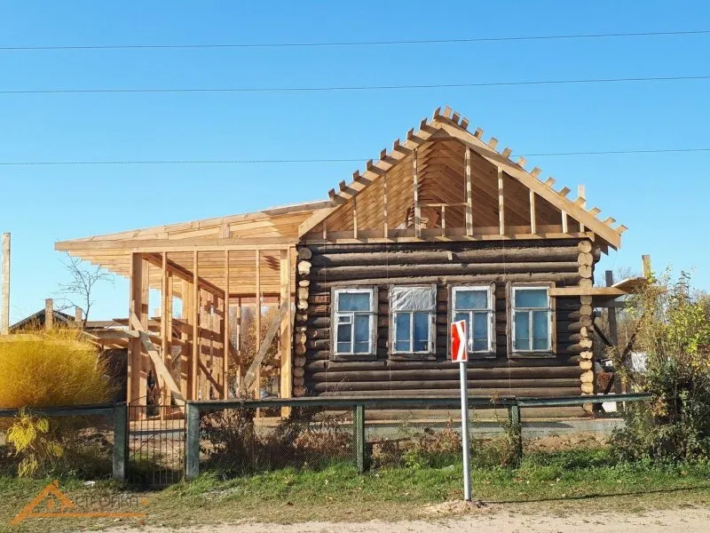 Реконструкция старых домов в деревне