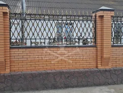 Секционный кованый забор с цветами КЗ-127